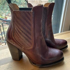 Bed Stu Cobbler Series healed bootie Size 7